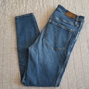 Madewell Jeans in Deep Blue